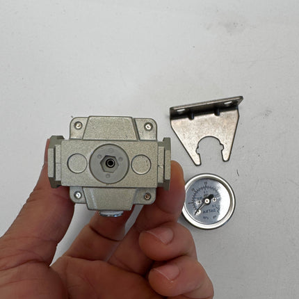 Airtac GPR20006L: Precision Air Regulator  - GPR20006L