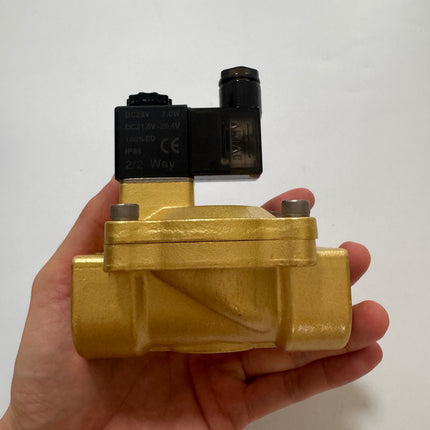 Airtac 2V250-20: 2 Way Solenoid Valve - 2V25020BG