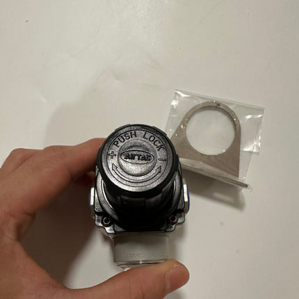 Airtac GAR200: Air Pressure Regulator - GAR20008ST