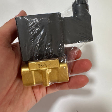 Airtac 2W050-10: 2 Way Solenoid Valve - 2W05010BT