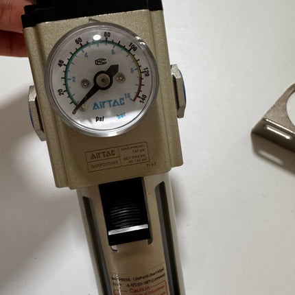 Airtac GAFR200: Air Filter Regulator - GAFR20008ST