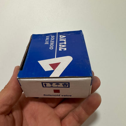 Airtac 3V2-08-NC: Solenoid valve(3/2 way) - 3V208NCA