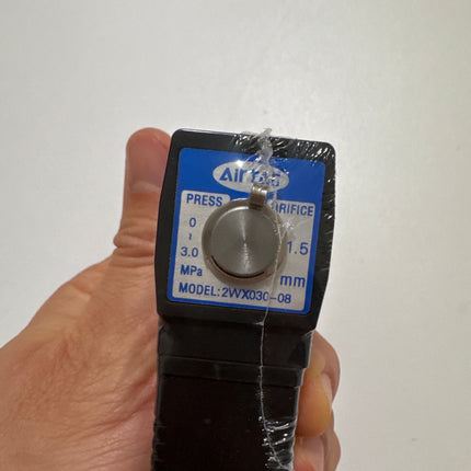 Airtac 2WX030-08: 2 Way Solenoid Valve - 2WX03008B