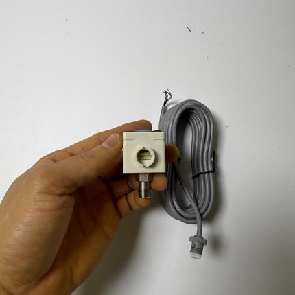 Airtac DPS-P1: Digital display pressure sensor - DPSP1D-10050G