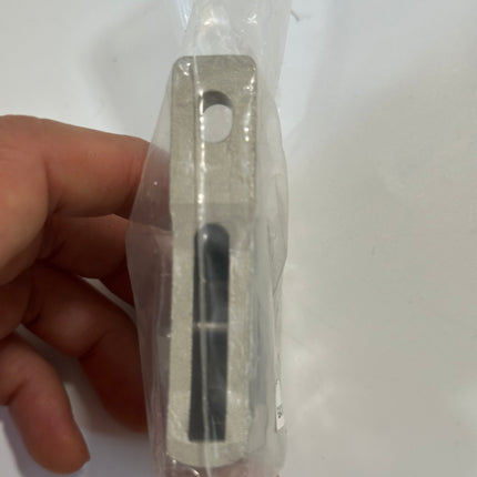 Airtac GA: Mounting Bracket - GA300L-P1