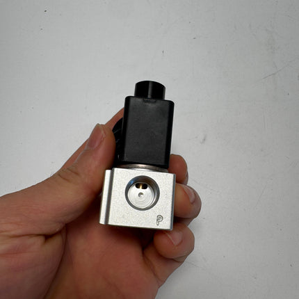 Airtac 3V2-08-NC: Solenoid valve(3/2 way) - 3V208NCFIG