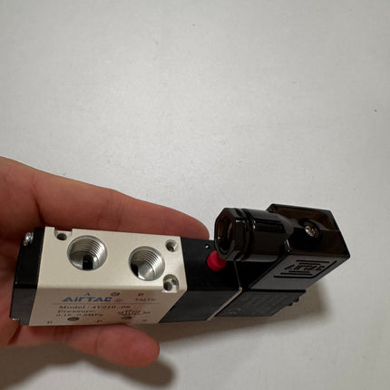 Airtac 4V210-08: Solenoid Air Valve - 4V21008E-W