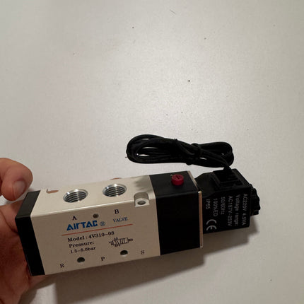 Airtac 4V310-08: Solenoid Air Valve - 4V31008AIG