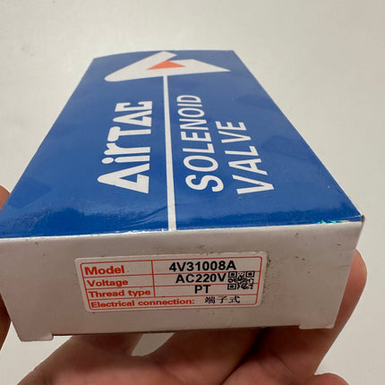 Airtac 4V310-08: Solenoid Air Valve - 4V31008A