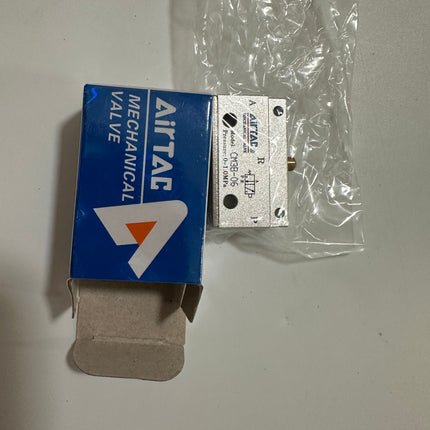 Airtac CM3B-06: Manual Valve. 3 Way - CM3B06