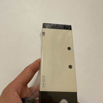 Airtac 4V410-15: Solenoid Air Valve - 4V41015B