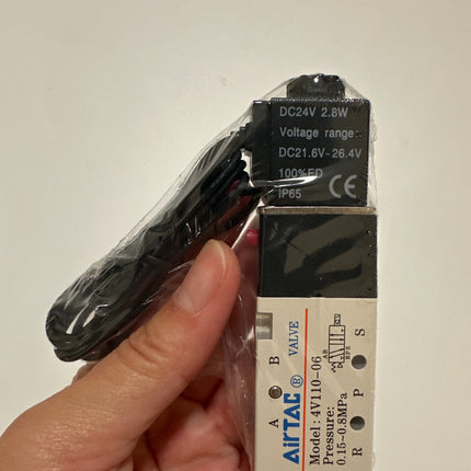 Airtac 4V110-06: Solenoid Air Valve - 4V11006BIT