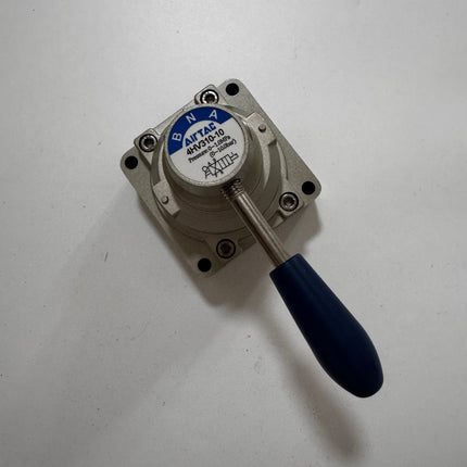 Airtac 4HV310-10: Hand Valve. Rotary Style - 4HV31010G