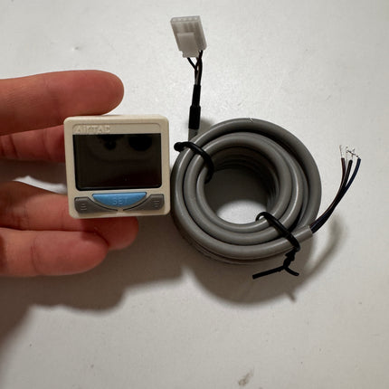 Airtac DPS-P1: Digital display pressure sensor - DPSP1-01020