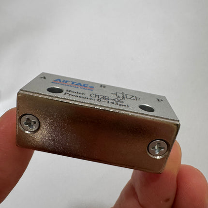 Airtac CM3B-06: Manual Valve. 3 Way - CM3B06T