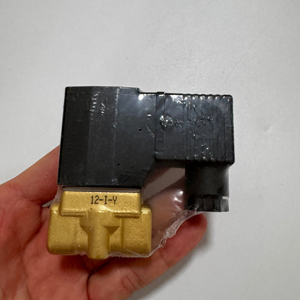 Airtac 2W030-08: 2 Way Solenoid Valve - 2W03008A